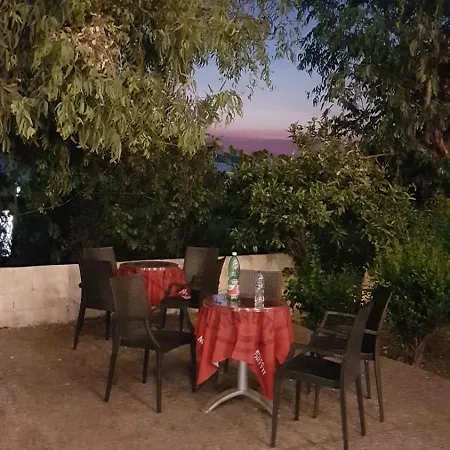Albapika Agritourism Appart hôtel *